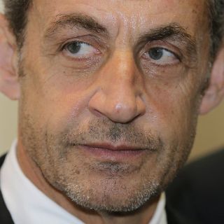 Sarkozy, detenido en caso de corrupción en Francia