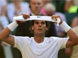 Después de casi tres horas, Rafa Nadal queda fuera de la competencia. AFP /