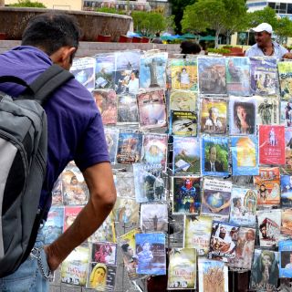 Ocho de cada 10 mexicanos compran piratería: estudio