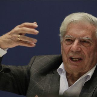 Vargas Llosa destaca aportaciones de Octavio Paz