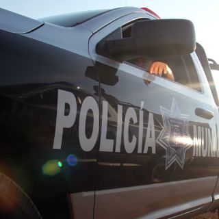 Asaltan oficinas de un banco