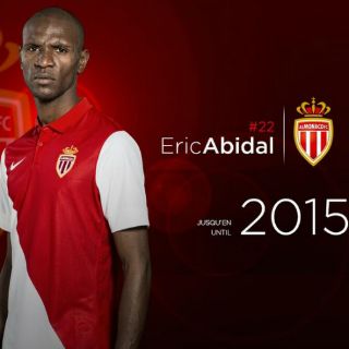 El Mónaco descarta a Valdés; renueva a Carvalho y Abidal