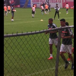 Chivas está completo con Carlos Salcido