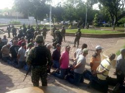 Fueron detenidas junto con José Manuel Mireles en la tenencia de La Mira. ARCHIVO /