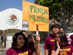 Los manifestantes exigían que México otorgue más salvoconductos a centroamericanos que viajan rumbo a Estados Unidos. ARCHIVO /