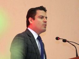 El gobernador afirmó que se mantiene al margen de la discusión que hay en el Poder Legislativo en torno este tema.  /