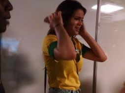 Una conmovedora foto de la modelo Bruna ha comenzado a circular por las redes sociales. ESPECIAL /