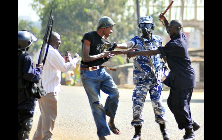 El ejército sostiene que las agresiones fueron causadas por una disputa entre tribus rivales. ARCHIVO /