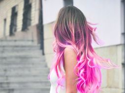 Bicolor. El californiano también puede hacerse con colores, como el rosa, azul y verde. PINTEREST  /