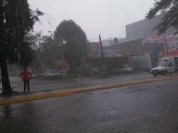 La lluvia duró aproximadamente 30 minutos.  /