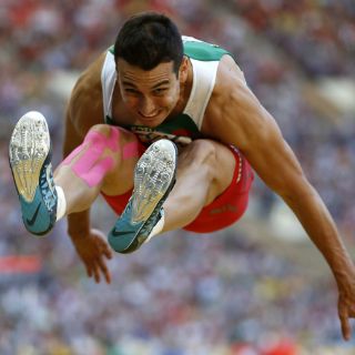 Luis Rivera sufre lesión durante entrenamiento