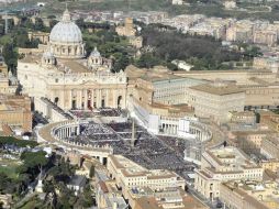 Con las nuevas medidas, el Banco del Vaticano se centra en el clero, empleados del vaticano e instituciones católicas. ARCHIVO /