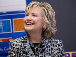 Si la ex senadora fuese candidata demócrata en 2016, derrotaría fácilmente a cualquiera de los candidatos. ARCHIVO /