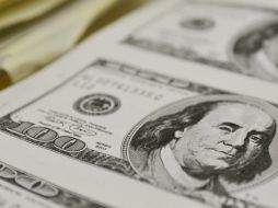 Banco Base espera que el tipo de cambio del dólar oscile entre 12.95 y 13.02 pesos por unidad. ARCHIVO /