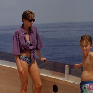 Difunden fotografía de Lady Di en bikini