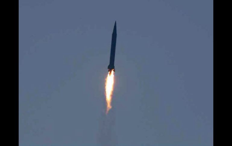 Los lanzamientos se han producido horas antes de que el Secretario, John Kerry, se reúna en Pekín con autoridades chinas. ARCHIVO /