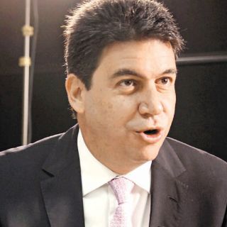 América Móvil buscará un solo comprador: Elías Ayub