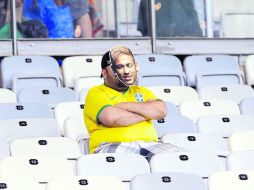 La forma en que Brasil fue eliminado significó un fuerte golpe para los seguidores de la Canarinha, pero no para sus detractores. EFE /