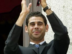 Hierro estará en la banca madridista la próxima temporada. ARCHIVO /