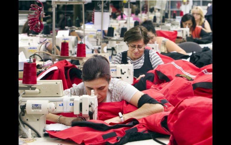 La producción industrial del país en mayo pasado aumenta 1.6 por ciento en términos reales con relación a igual mes de 2013. ARCHIVO /