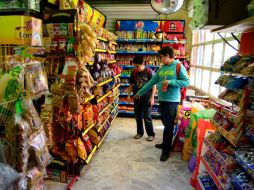 Los gastos en bienes y servicios de origen nacional aumentaron uno por ciento en abril de 2014. ARCHIVO /