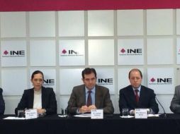 La instittución electoral informa que en la primera etapa escogerán 25 mujeres y 25 hombres mejor calificados. Foto: @INEMexico. ESPECIAL /