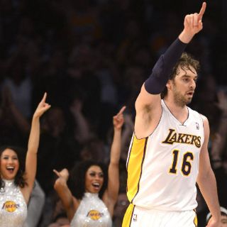 Gasol anuncia su pase a Chicago