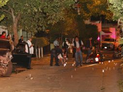 Los dos policías que sobrevivieron al ataque fueron llevados a un hospital donde fueron reportados como delicados.  /