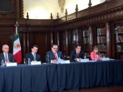 Autoridades hacendarias dicen que estos instrumentos son posibles gracias a la estabilidad económica del país. Foto: ‏@alejandromurat. ESPECIAL /