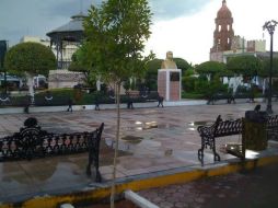 Aspecto de la plaza principal de Yurécuaro. Tomada de @candyeloisa  /