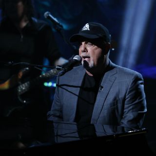 Muere madre de Billy Joel a los 92 años