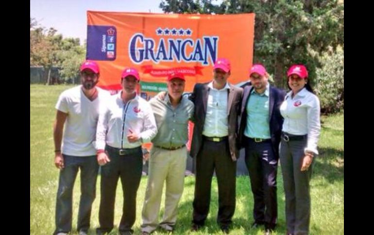Gran Can, Parque Metropolitano y la Red de Parques Caninos firmaron el convenio para iniciar con la adecuación del espacio. ESPECIAL /