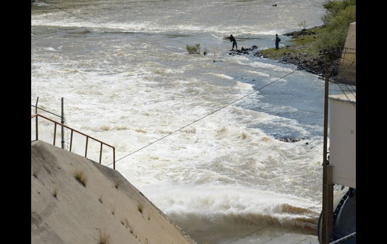 Las cuatro muertes han sido por el desbordamiento de las presas en los diferentes municipios. ARCHIVO /