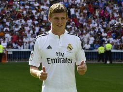 Toni ha sido presentado en el Santiago Bernabéu, casa Merengue. AFP /