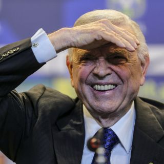 Descartan técnico extranjero para Brasil