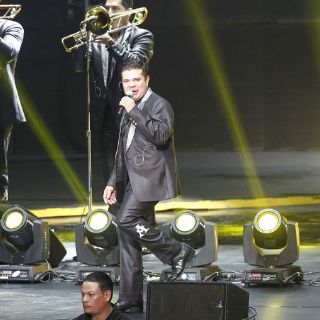 La Arrolladora cautiva a los tapatíos