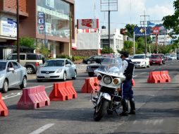 Oficiales de la Policía Vial son quienes sirven de válvula de escape a la ciudadanía.  /