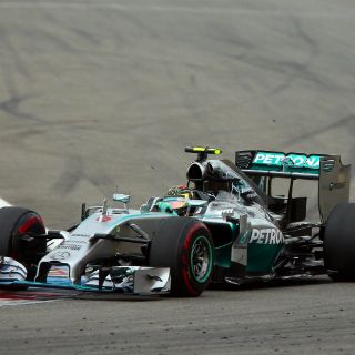 Nico Rosberg triunfa en Alemania