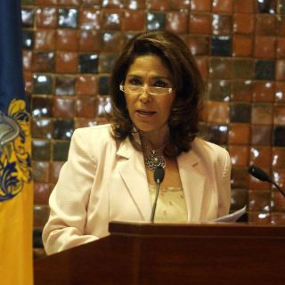 Un éxito, subasta de autos en el Congreso: Celia Fausto