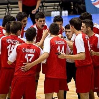 Jalisciense destaca en campeonato de voleibol de sala