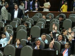 Una vez agotada la discusión en lo general, entre grupos realizarán rondas de discusión y posicionamientos. ARCHIVO /