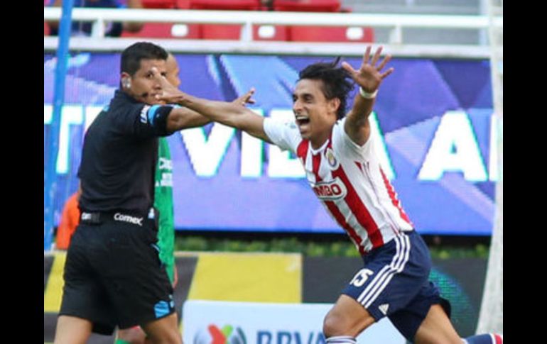 El debut del Guadalajara en el Apertura 2014 mostró otra cara del equipo. EFE /