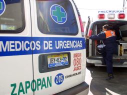 Trece de las víctimas fueron trasladadas en ambulancias de la Cruz Roja y Verde. ARCHIVO /