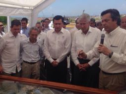 Osorio Chong inaugura la Central de Emergencias de APILAC en Lázaro Cárdenas. TOMADA DE @SJara_gobmich  /