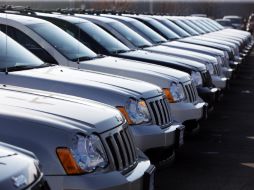 El llamado atañe a viejos modelos de vehículos Jeep Commander de 2006-2007 y Cherokee 4x4 de 2005 a 2007. ARCHIVO /