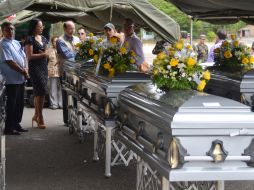 Al recibimiento acudieron familiares de los inmigrantes hondureños. AFP /