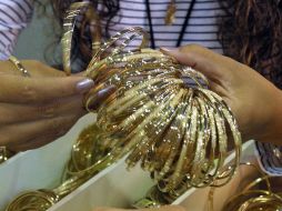 La fluctuación del precio del oro a nivel mundial, las crisis económicas y la inseguridad han puesto a los joyeros en apuros.  /