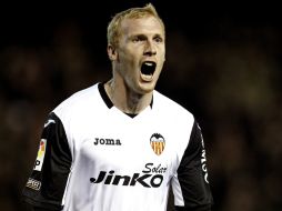 Es la quinta contratación del equipo catalán para intentar revertir el fracaso del anterior año futbolístico. EFE /