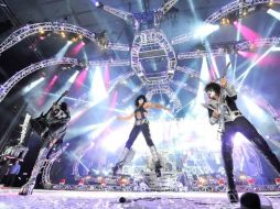 Kiss es una de las bandas que encabezan el festival; por el momento están de gira en EU junto a la banda británica Def Leppard. ESPECIAL /