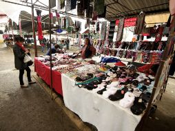 En el Tianguis del Sol continuarán trabajando 300 comerciantes. ARCHIVO /